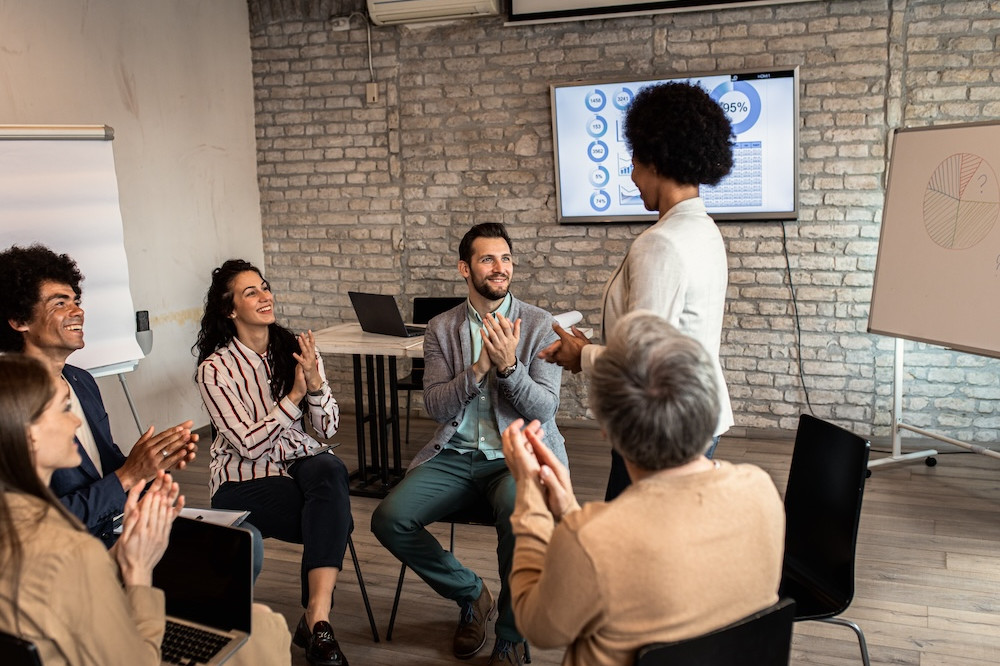 Enhancing Emotional Intelligence with Improvisation Techniques